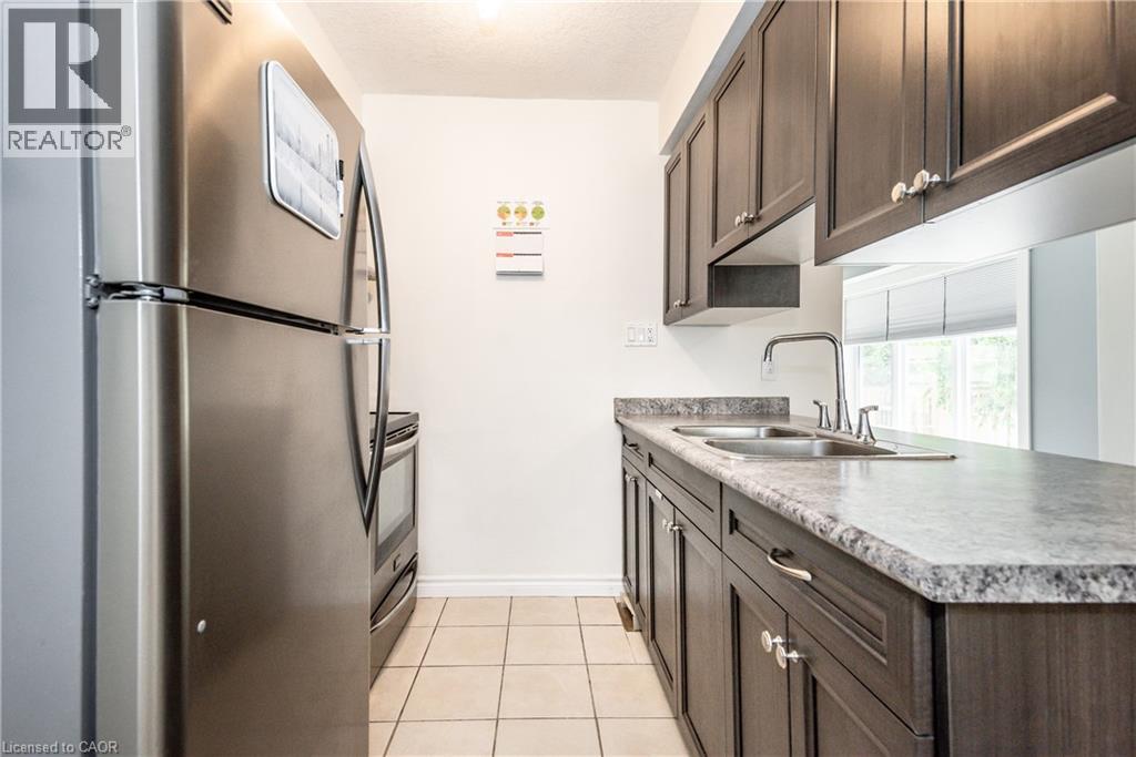 1027 BERNHARDT Street, Cambridge, Ontario, N3H2X9 — Photo 14
