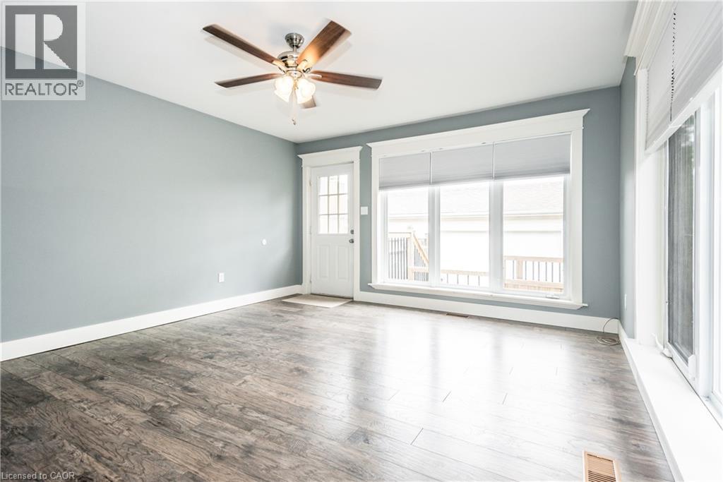 1027 BERNHARDT Street, Cambridge, Ontario, N3H2X9 — Photo 6