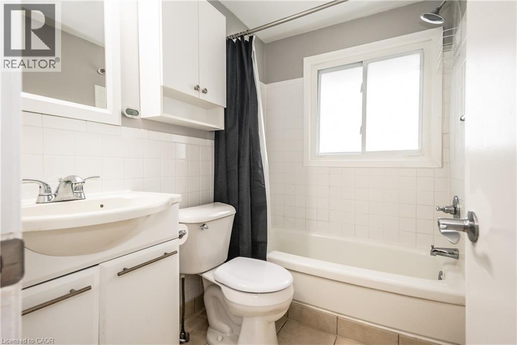 1027 BERNHARDT Street, Cambridge, Ontario, N3H2X9 — Photo 42