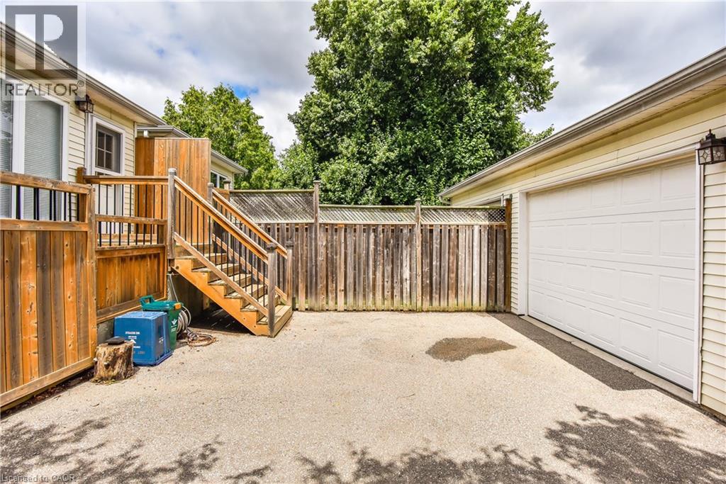 1027 BERNHARDT Street, Cambridge, Ontario, N3H2X9 — Photo 34