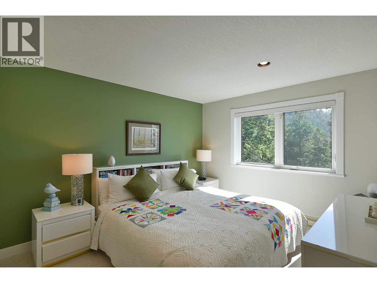 4276 ORCA ROAD, Pender Harbour