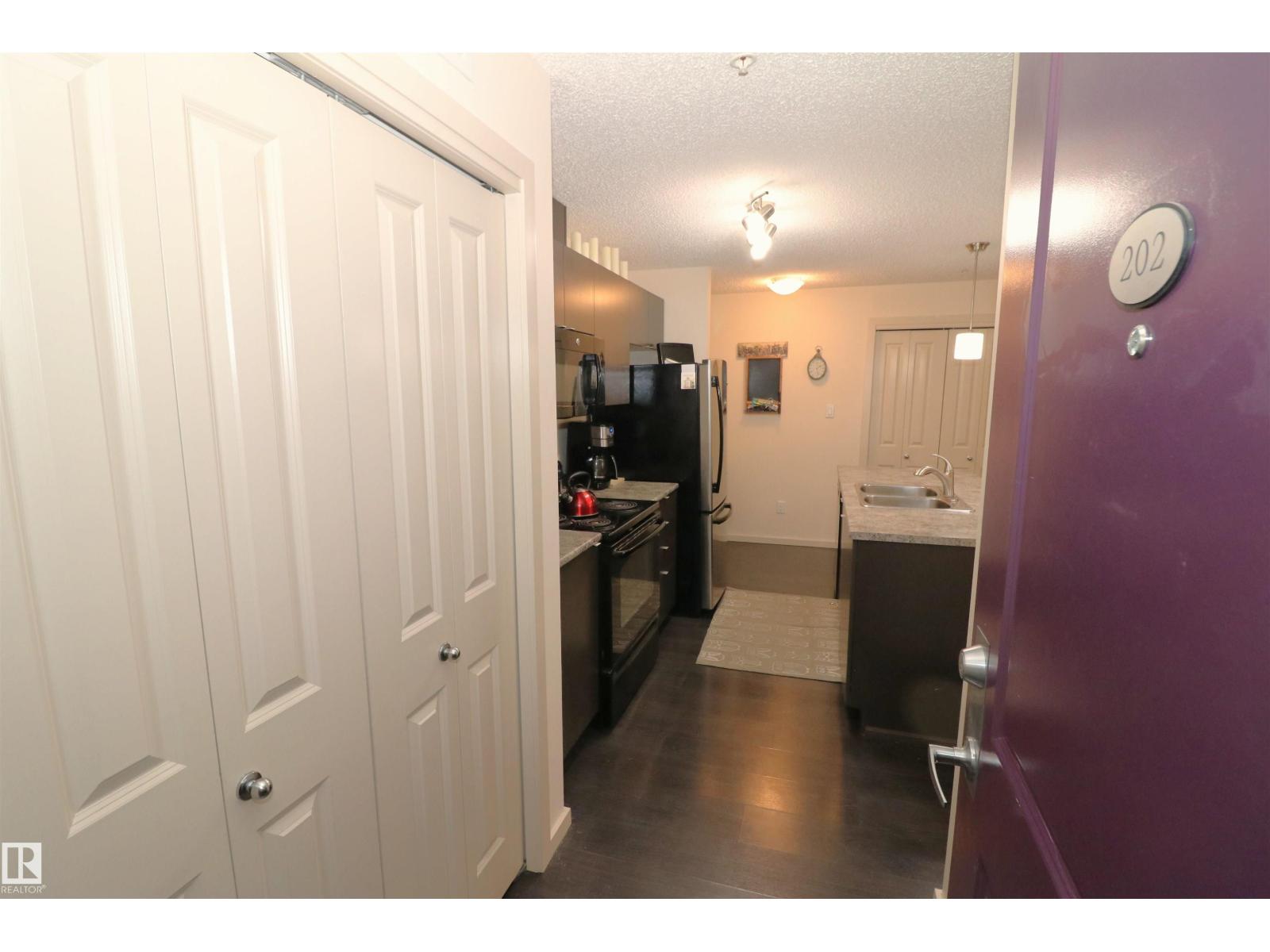 #202 340 WINDERMERE RD NW, Edmonton