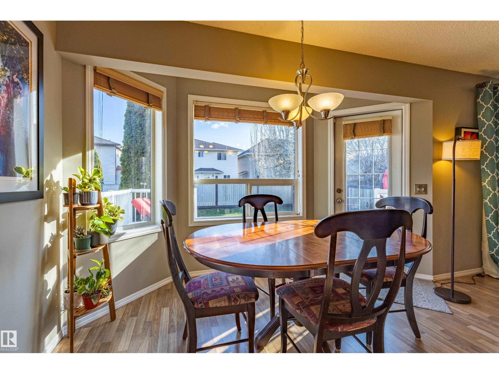 1438 POTTER GREENS DR NW, Edmonton