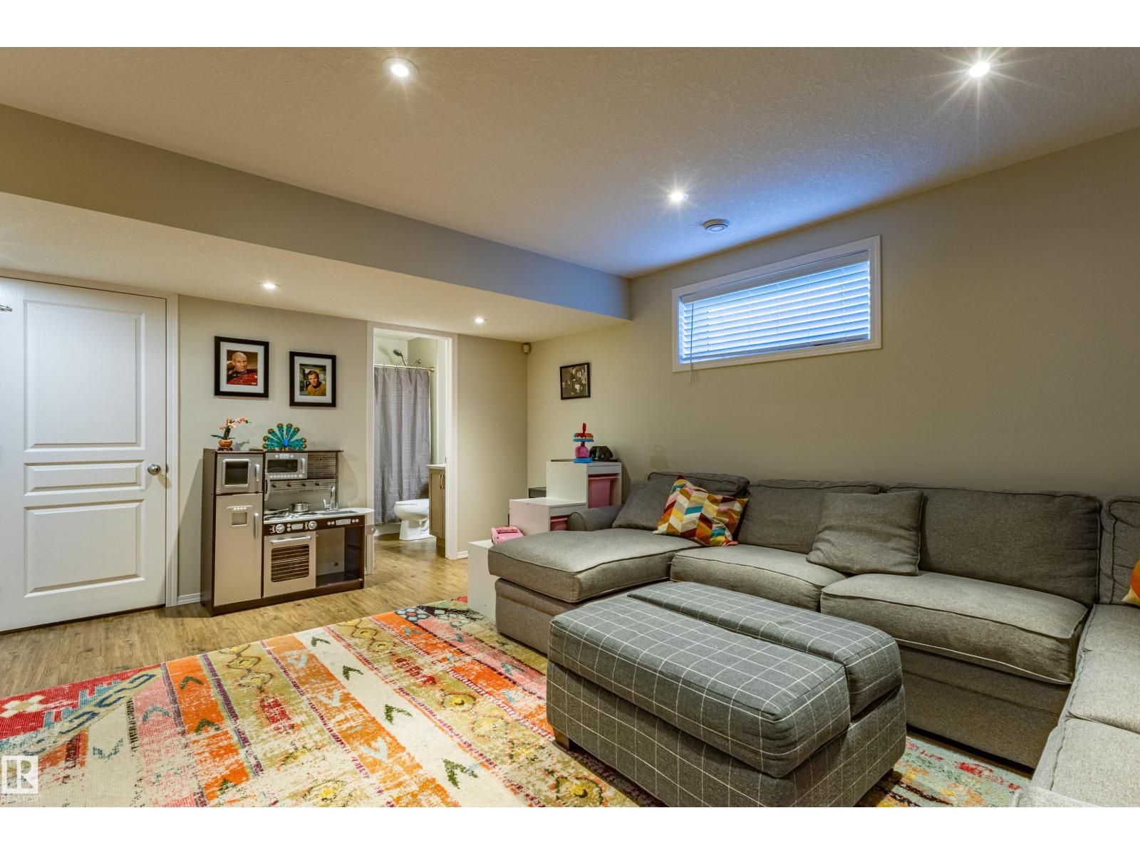 1438 POTTER GREENS DR NW, Edmonton