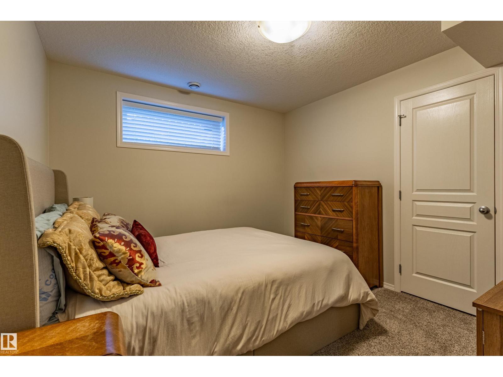 1438 POTTER GREENS DR NW, Edmonton