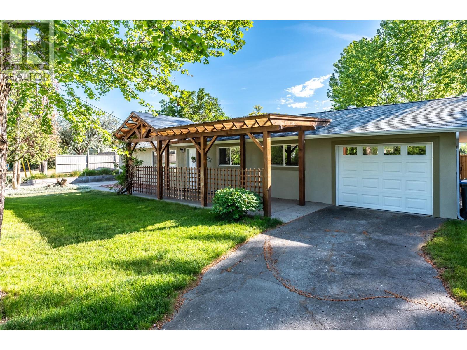 1080 MORNINGSTAR Road, Oliver