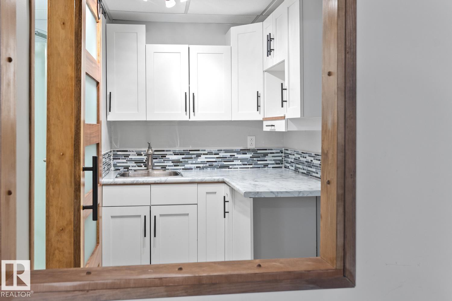 2609 Lake AV - 37