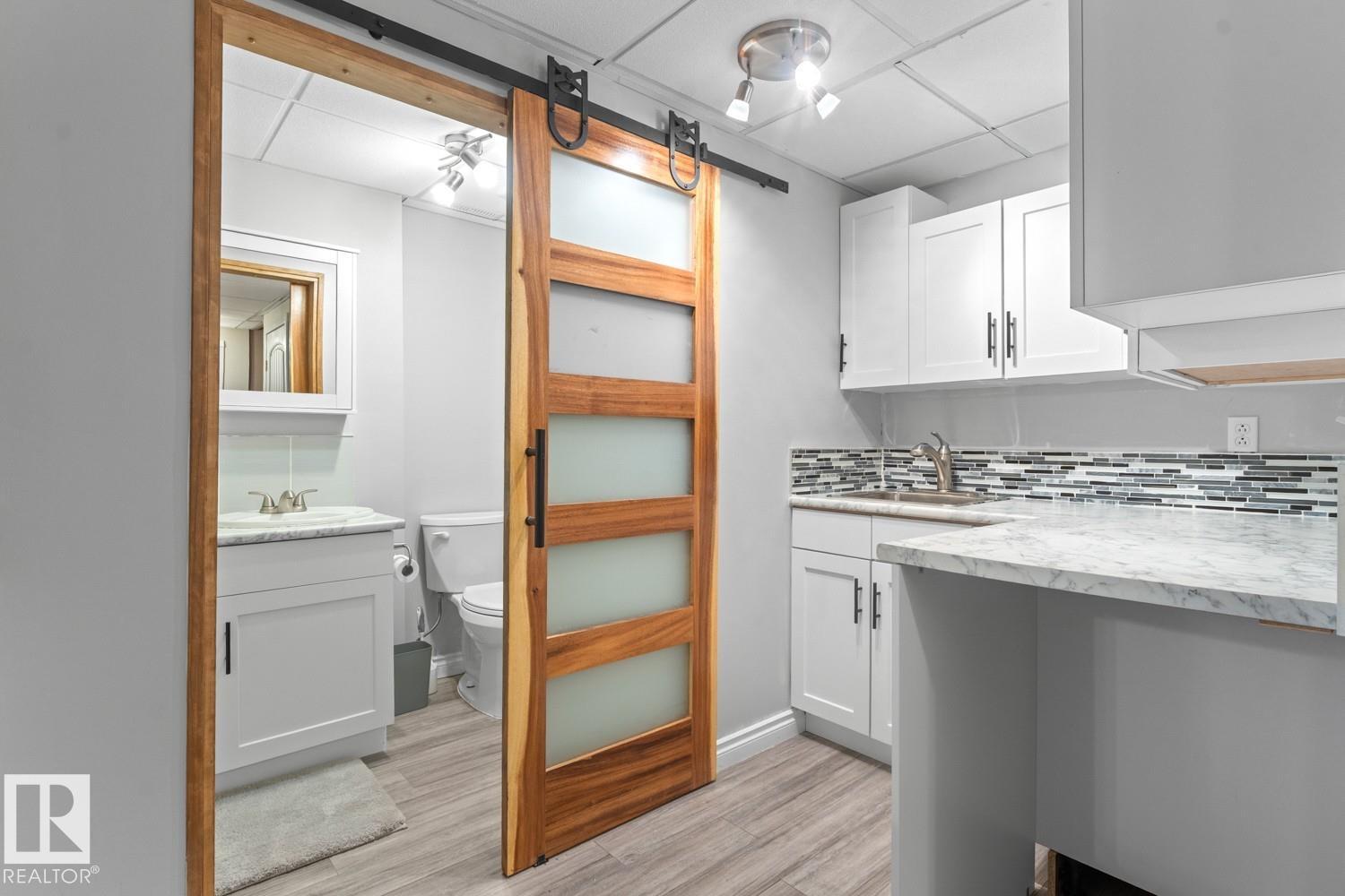 2609 Lake AV - 38