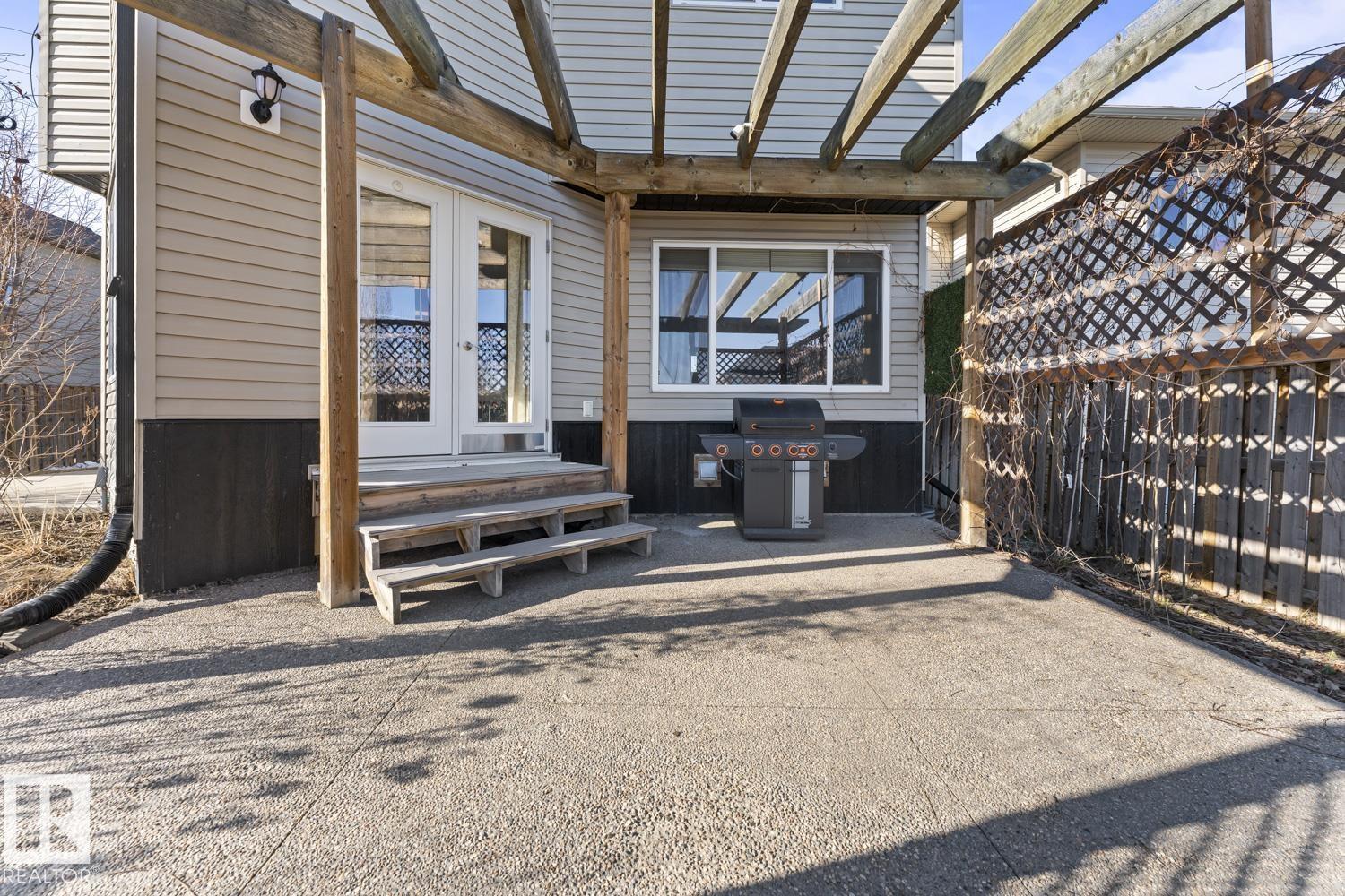 2609 Lake AV - 46