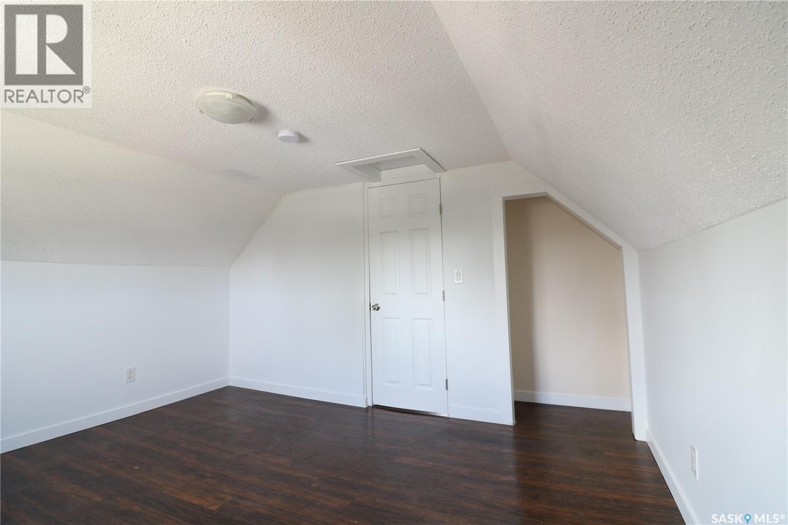 544 Osler STREET - 19