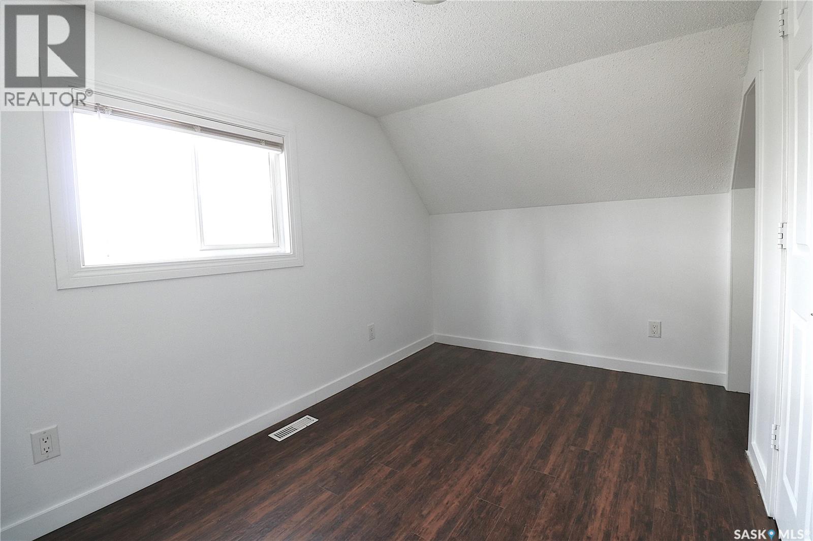 544 Osler STREET - 22