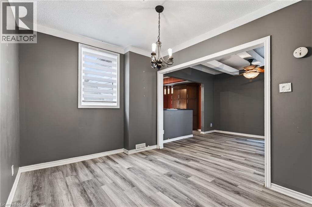 14 CAMBRIDGE Avenue, Hamilton, Ontario, L8H1T5 — Photo 37