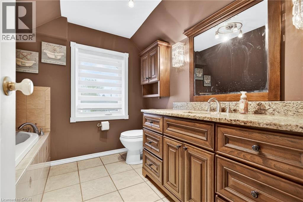 14 CAMBRIDGE Avenue, Hamilton, Ontario, L8H1T5 — Photo 39