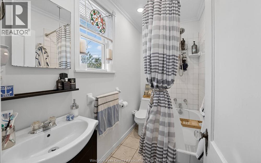 924 MARENTETTE AVENUE, Windsor, Ontario, N9A2A3 — Photo 13