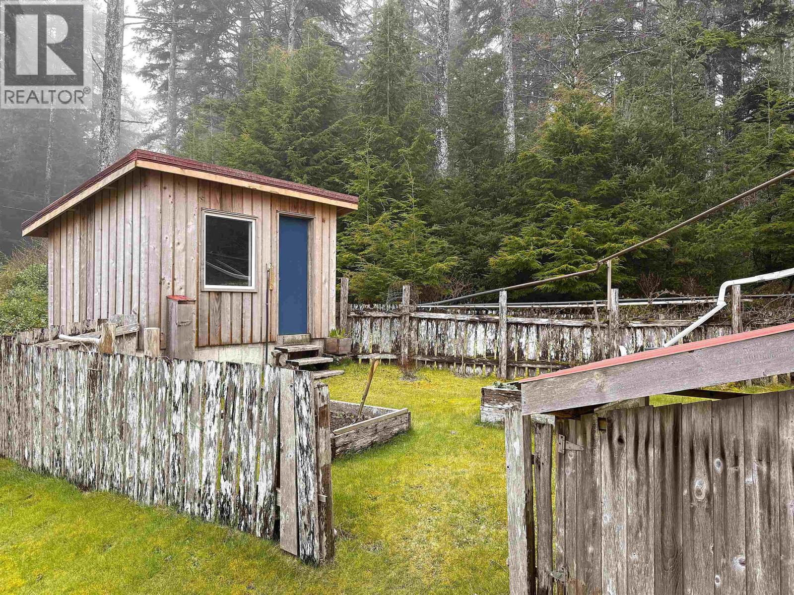 556 DAVIS ROAD - 7
