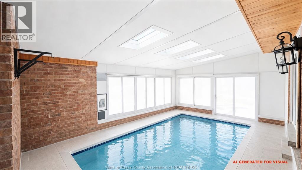 4585 HOWARD AVENUE - 13