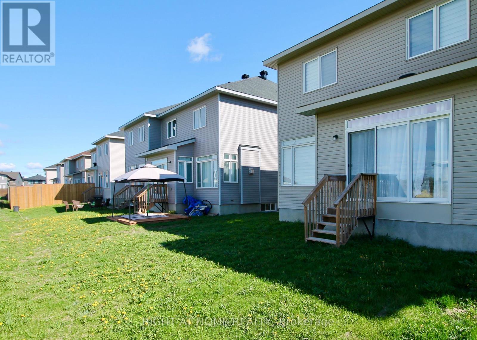 65 ANTONAKOS DRIVE - 29