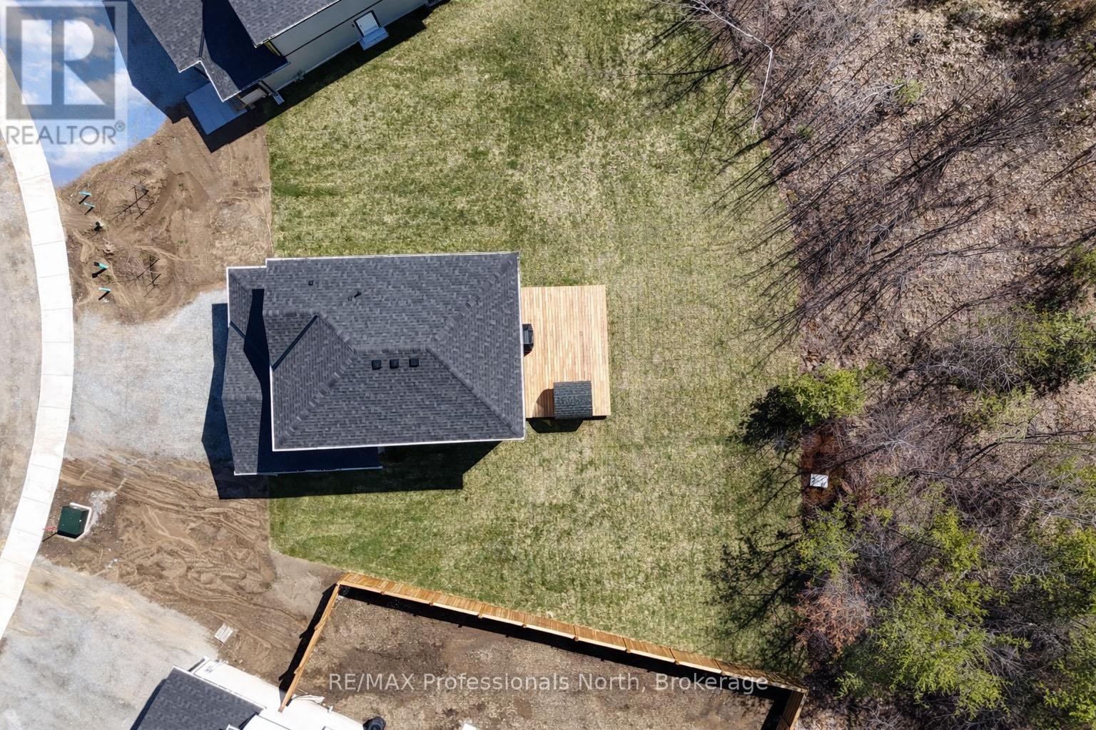 33 WHITEHORN PARK ROAD W - 31