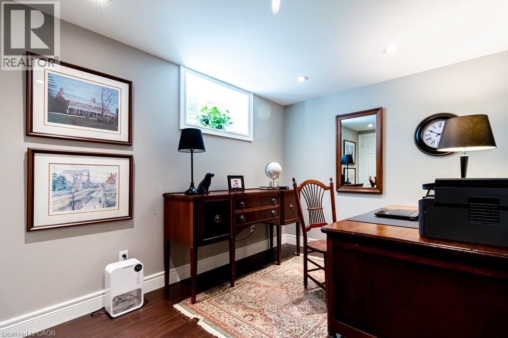66 GARDEN Avenue, Ancaster, Ontario, L9G2J5 — Photo 5