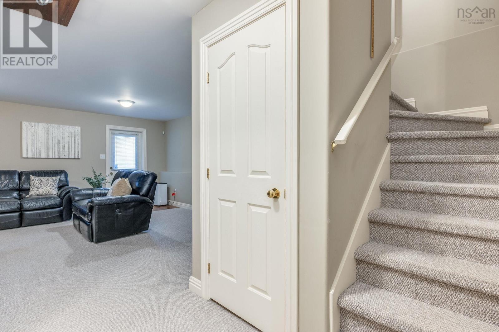 Property 35 of 50 of 27 Fleetview Drive