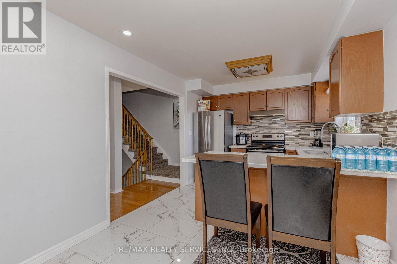 #21 170 HAVELOCK DRIVE - 13