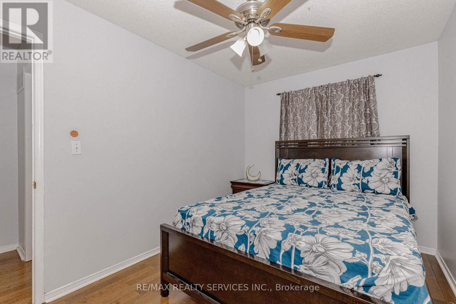 #21 170 HAVELOCK DRIVE - 30