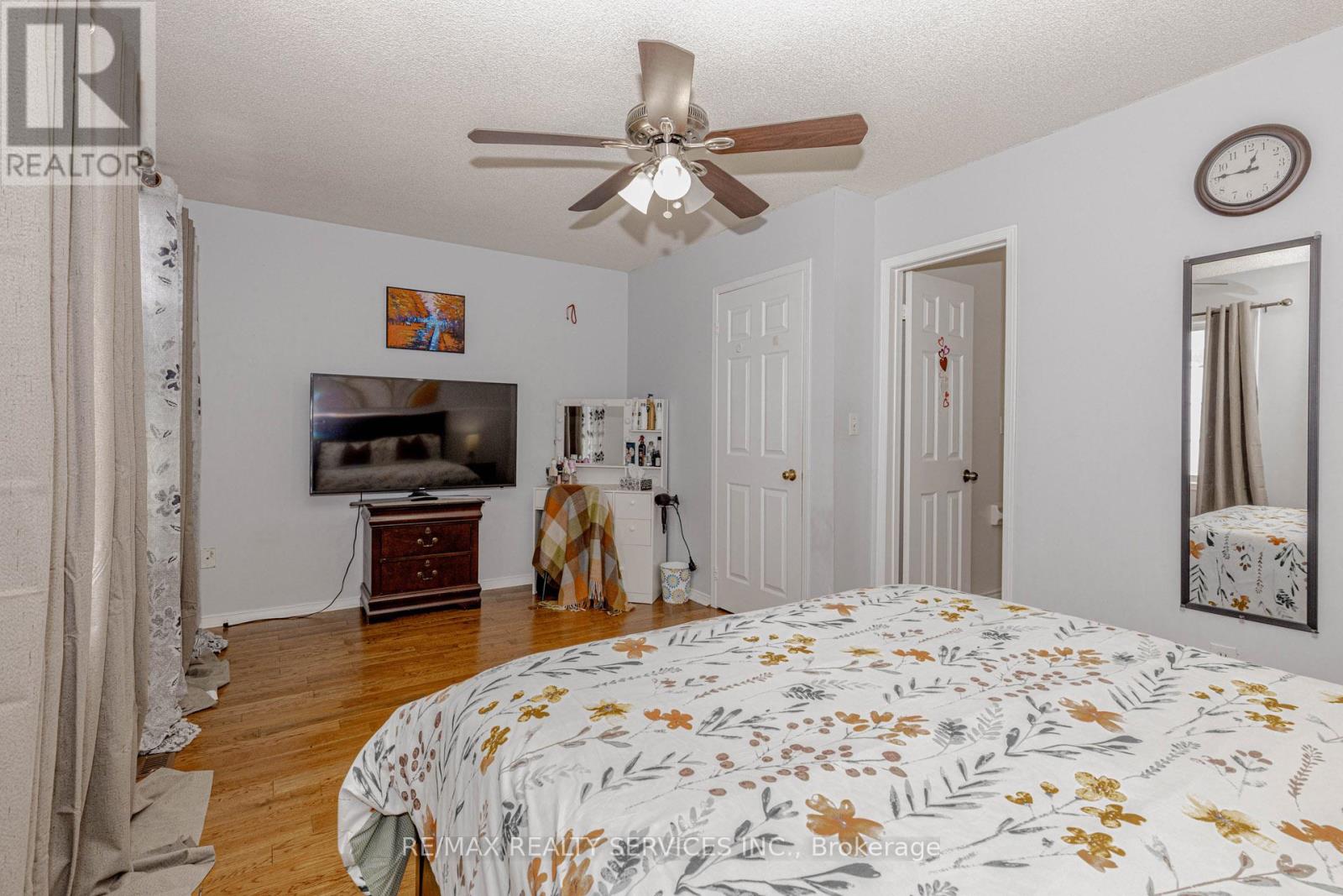 #21 170 HAVELOCK DRIVE - 36