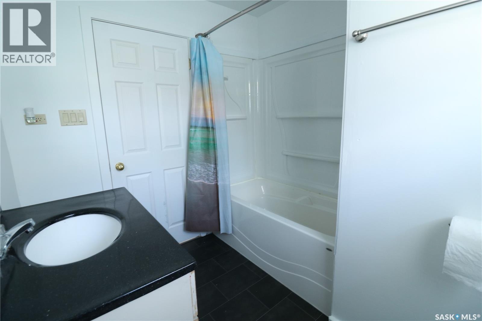 674 Robinson STREET - 22