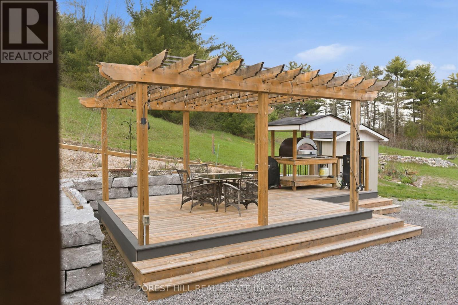 2182 SHELTER VALLEY ROAD - 45