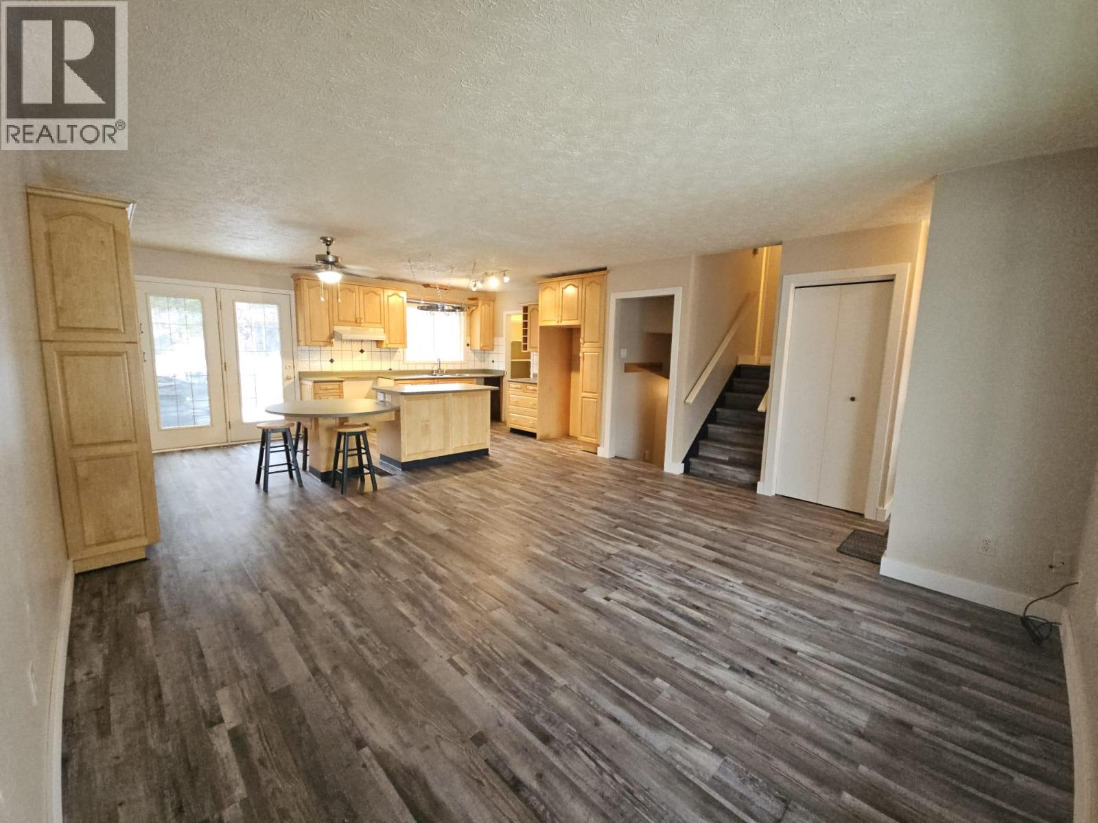 143 Kiskatinaw Crescent - Image 2