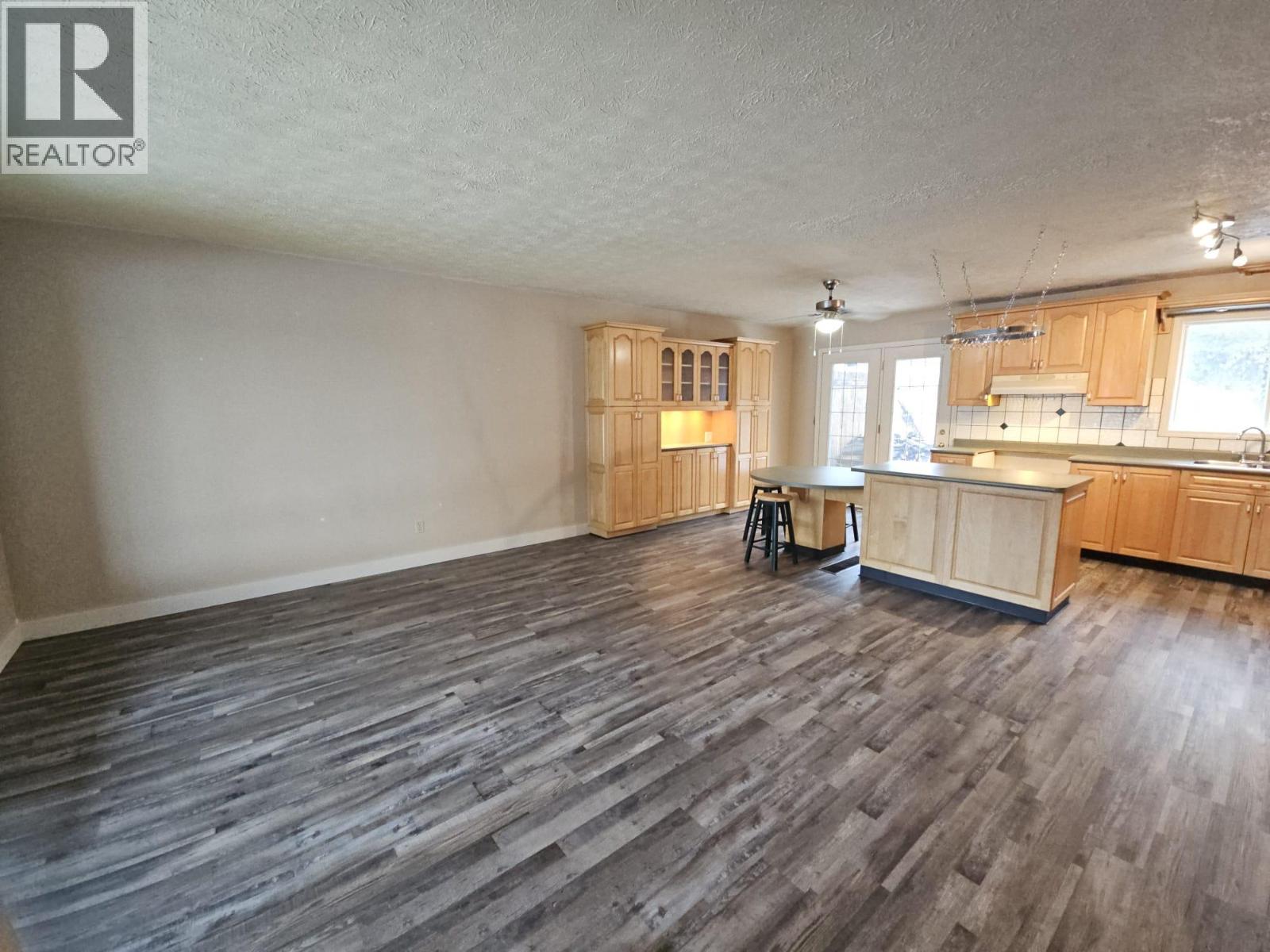 143 Kiskatinaw Crescent - Image 3