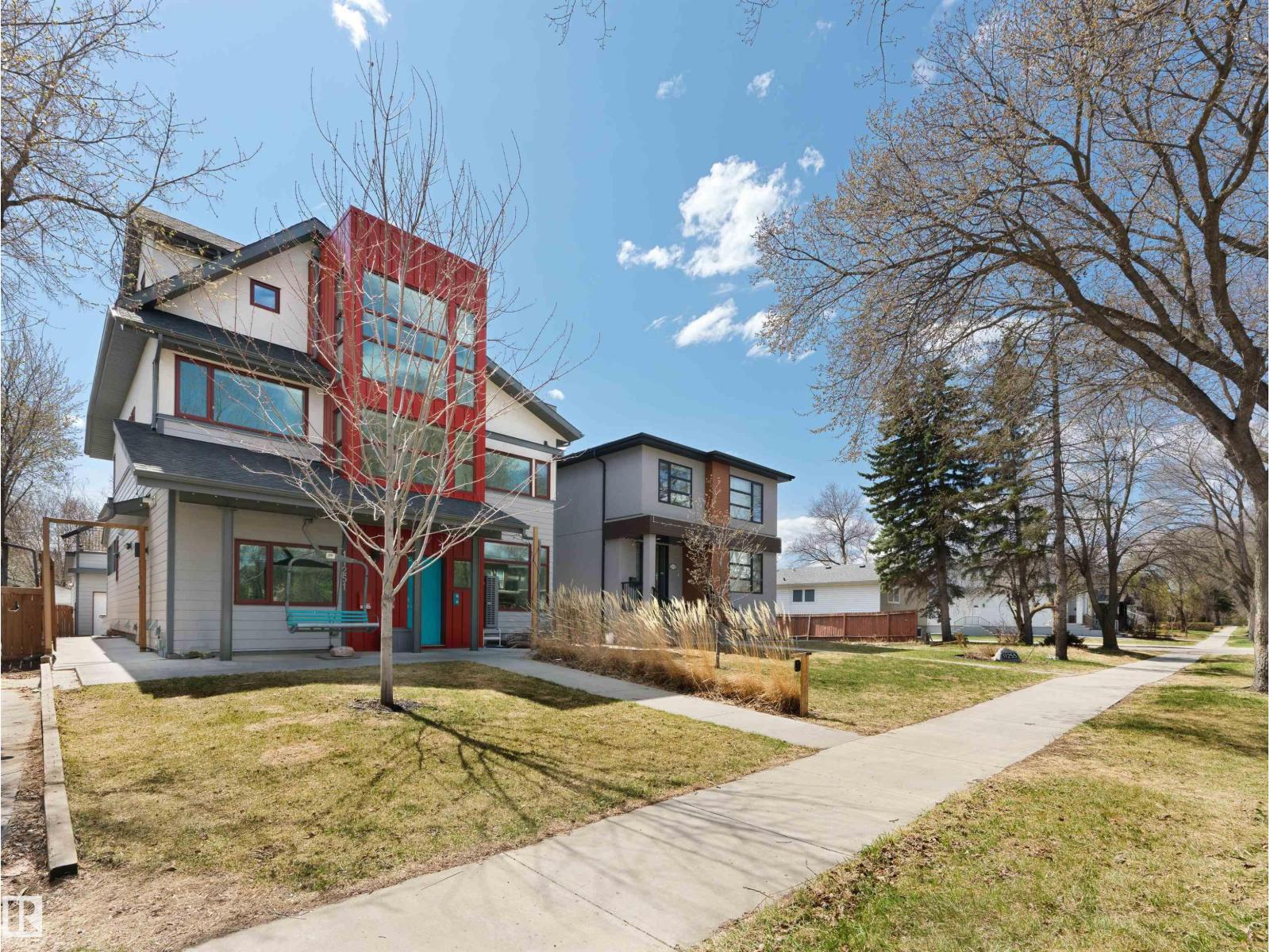 11251 79 AV NW, Edmonton