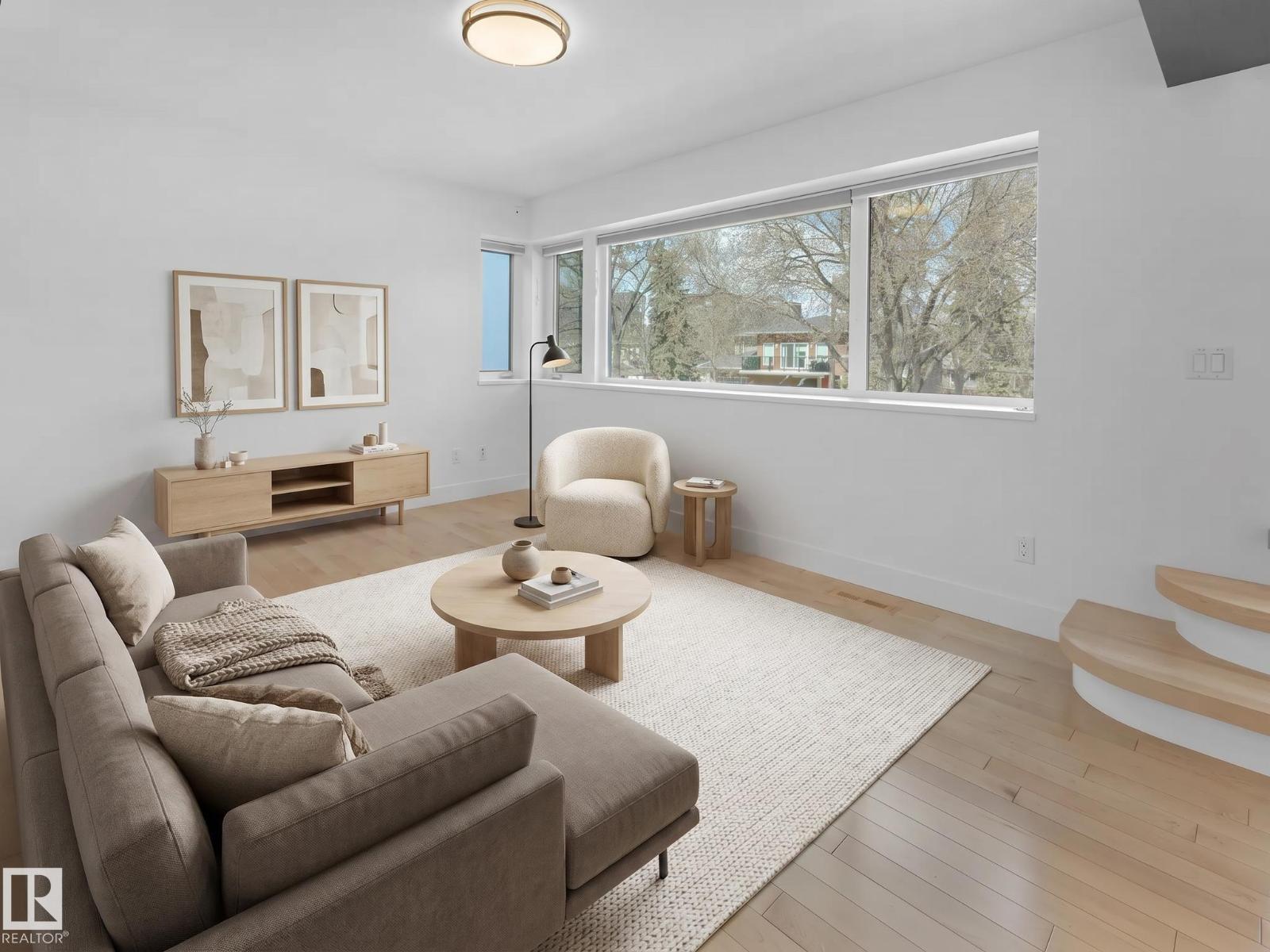 11251 79 AV NW, Edmonton