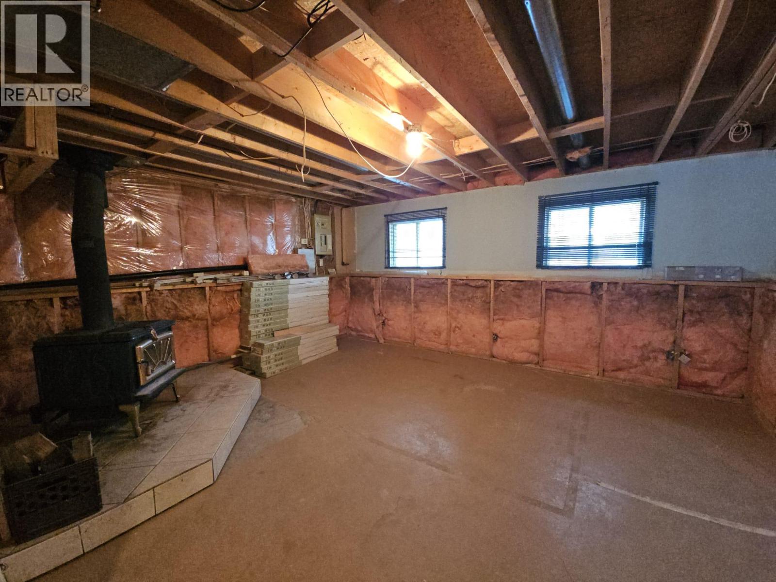 143 Kiskatinaw Crescent - 43