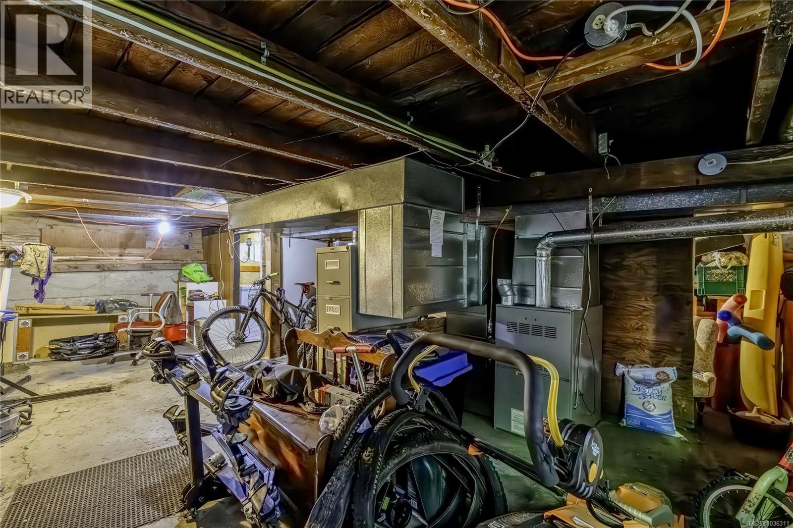 633 Prideaux St - 30