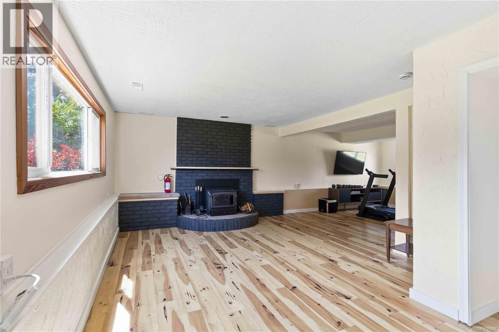  7030 Deerlepe Road, Sooke