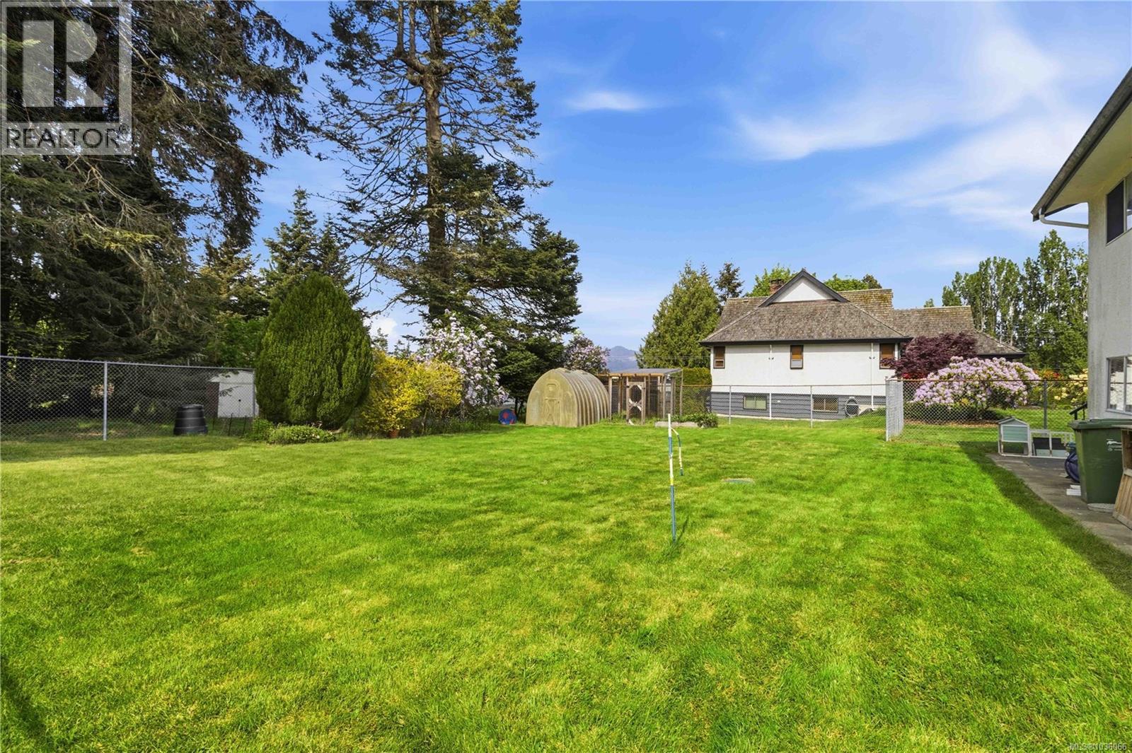  7030 Deerlepe Road, Sooke