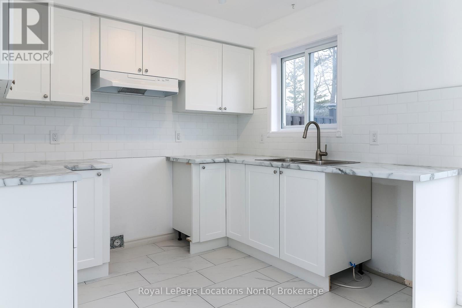 2 LANGEVIN DRIVE - 35