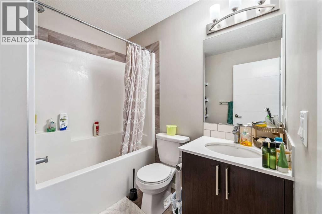 90 Redstone Way NE - 10
