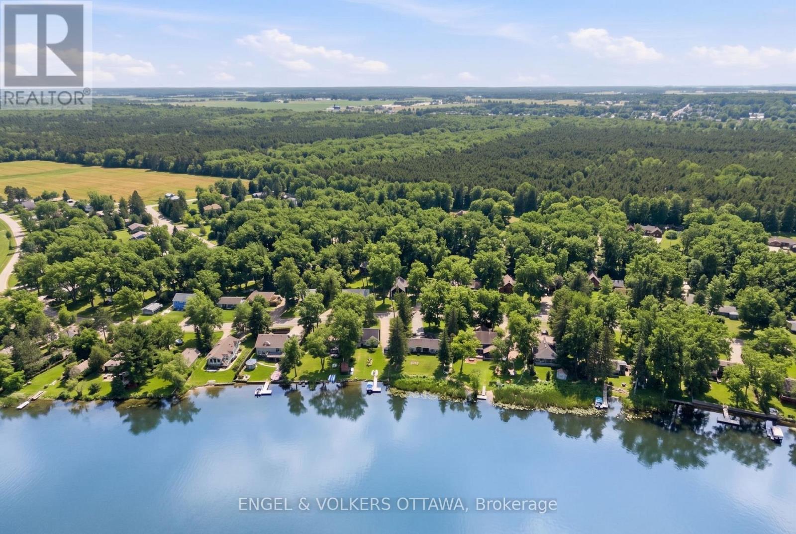 557 BAYVIEW DRIVE - 31