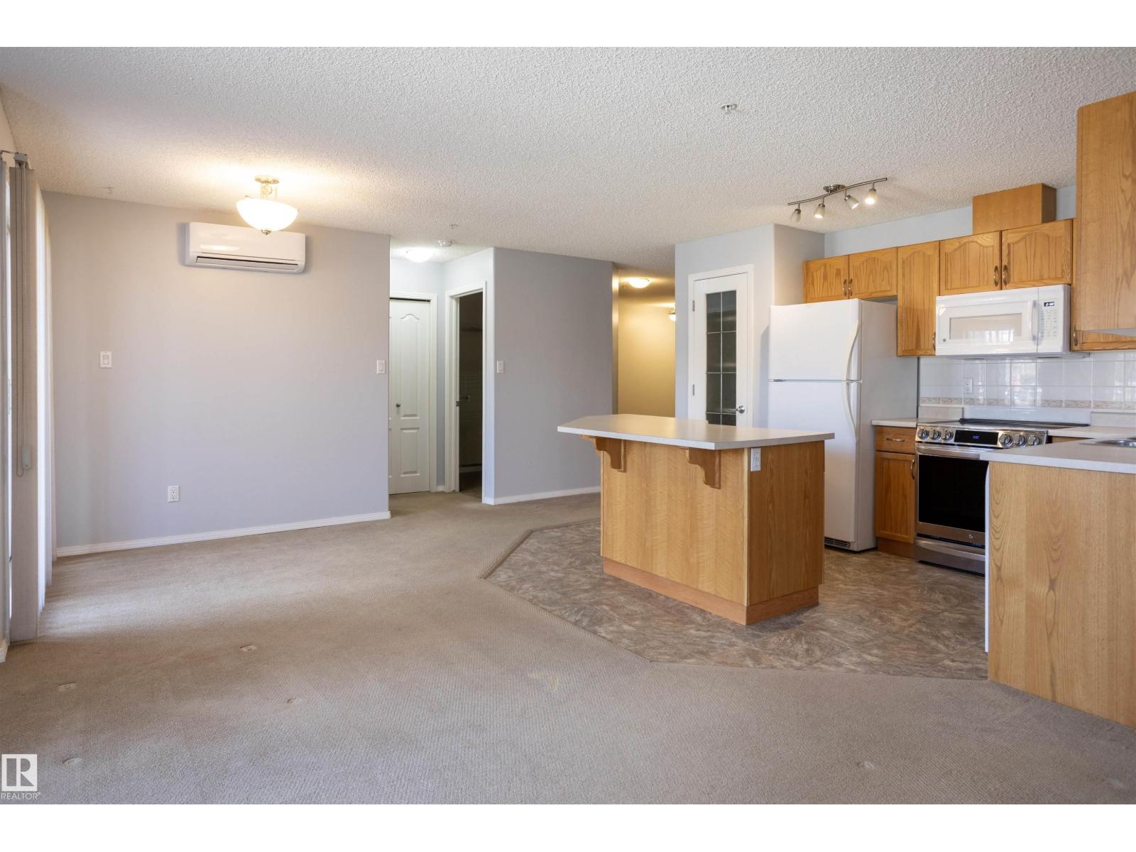 #101 2420 108 ST NW, Edmonton
