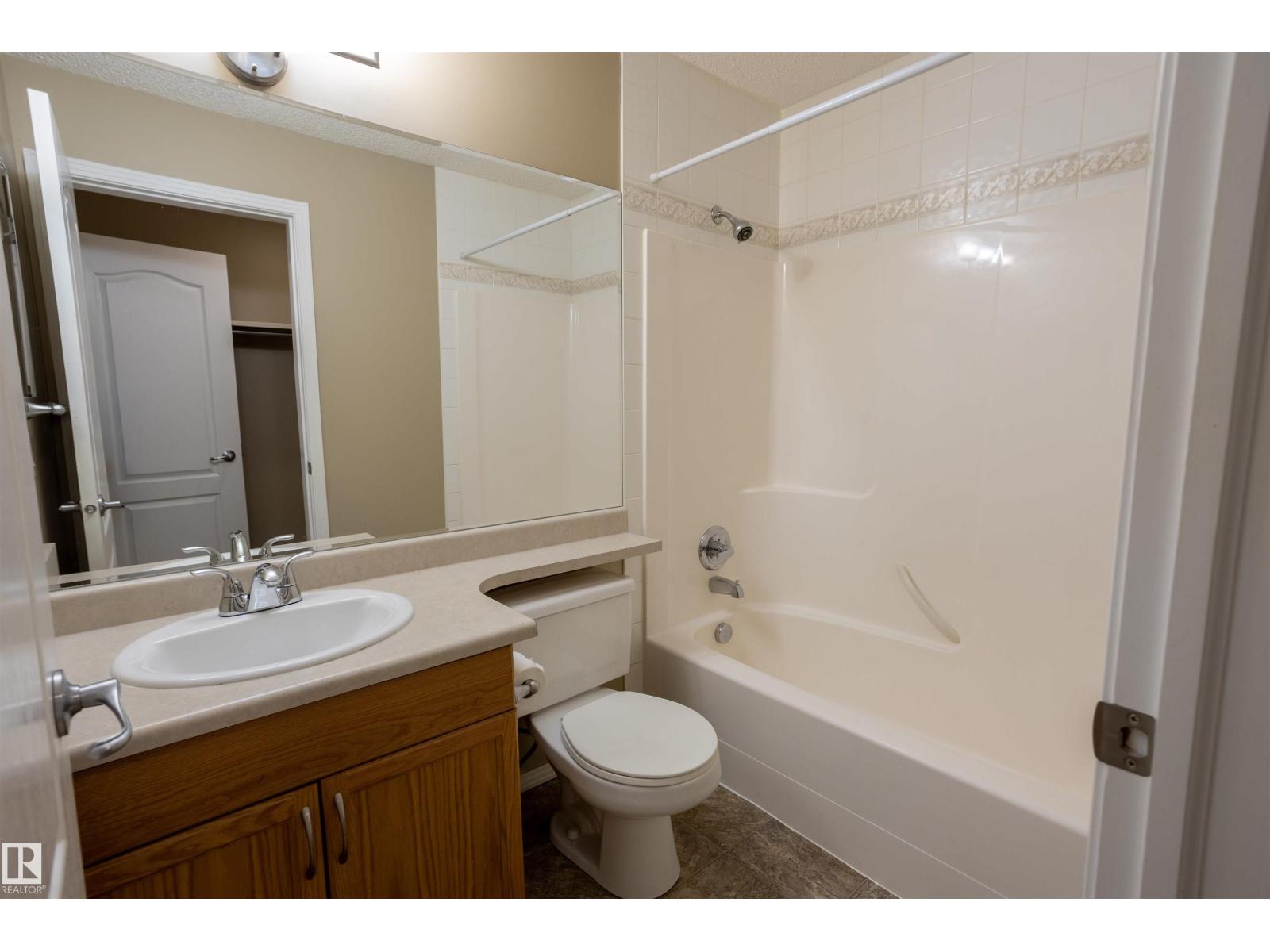 #101 2420 108 ST NW, Edmonton
