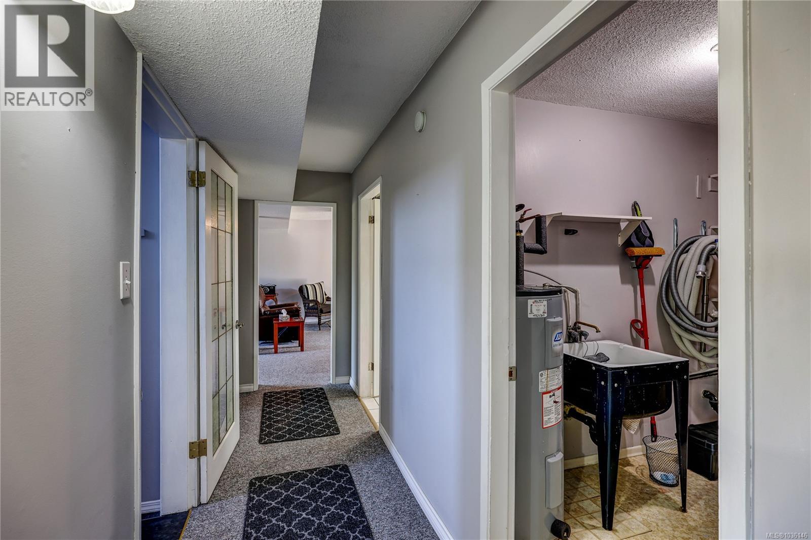 1692 Centennary Dr - 37