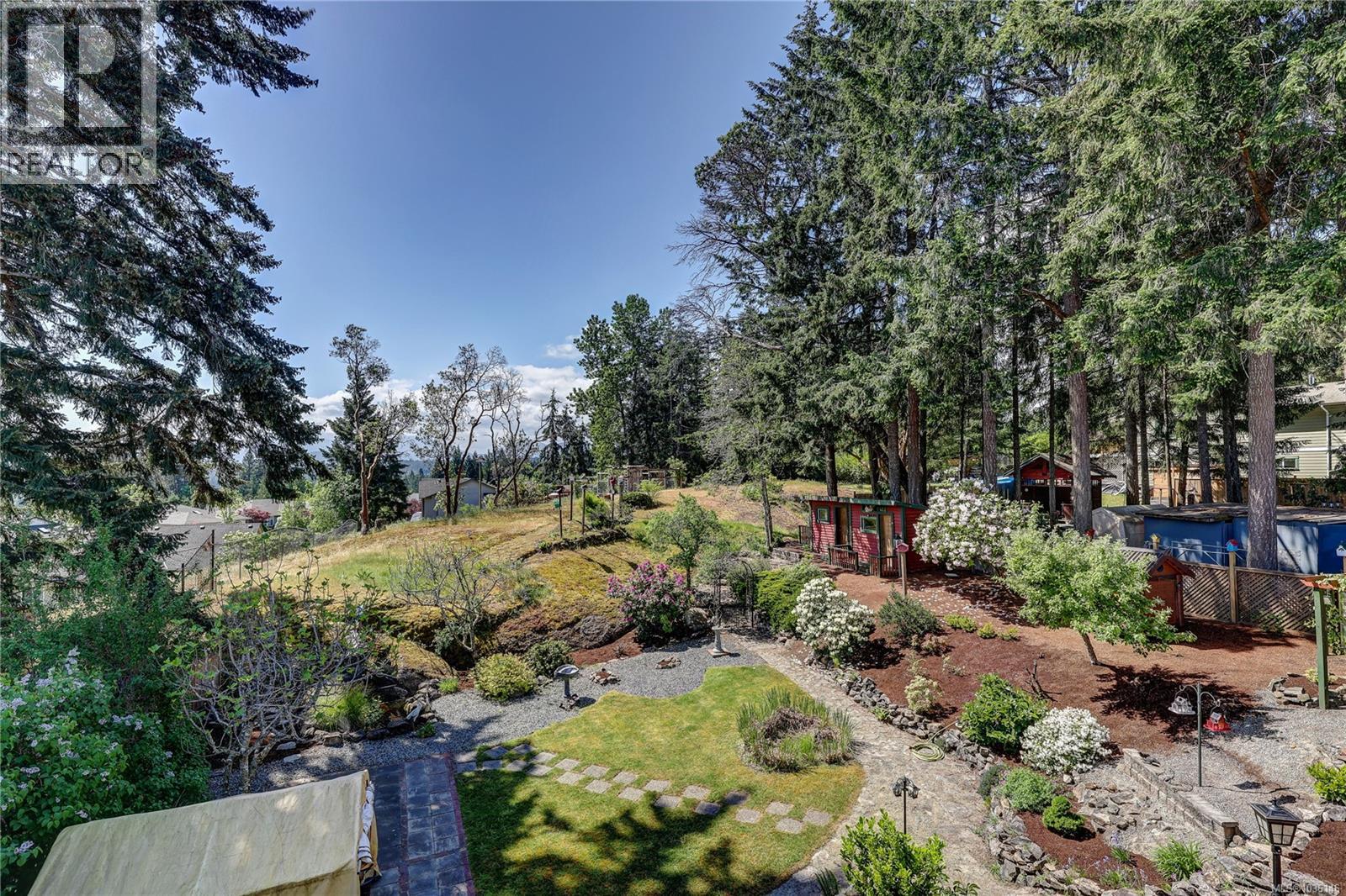 1692 Centennary Dr - 31