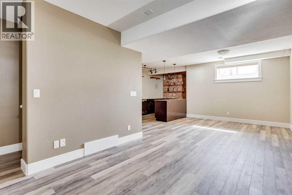 185 Falcon Drive, Fort McMurray