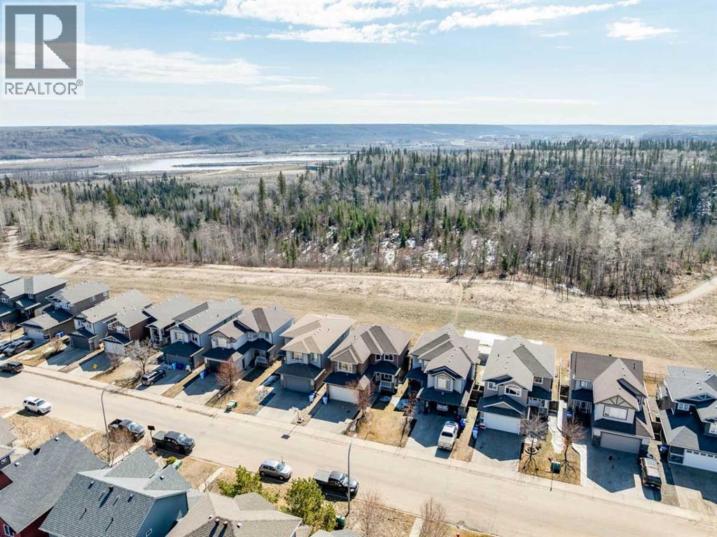 185 Falcon Drive, Fort McMurray
