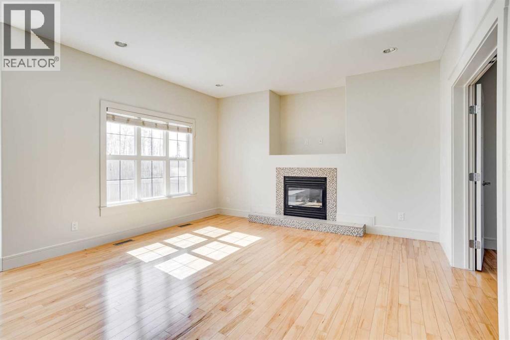 185 Falcon Drive, Fort McMurray