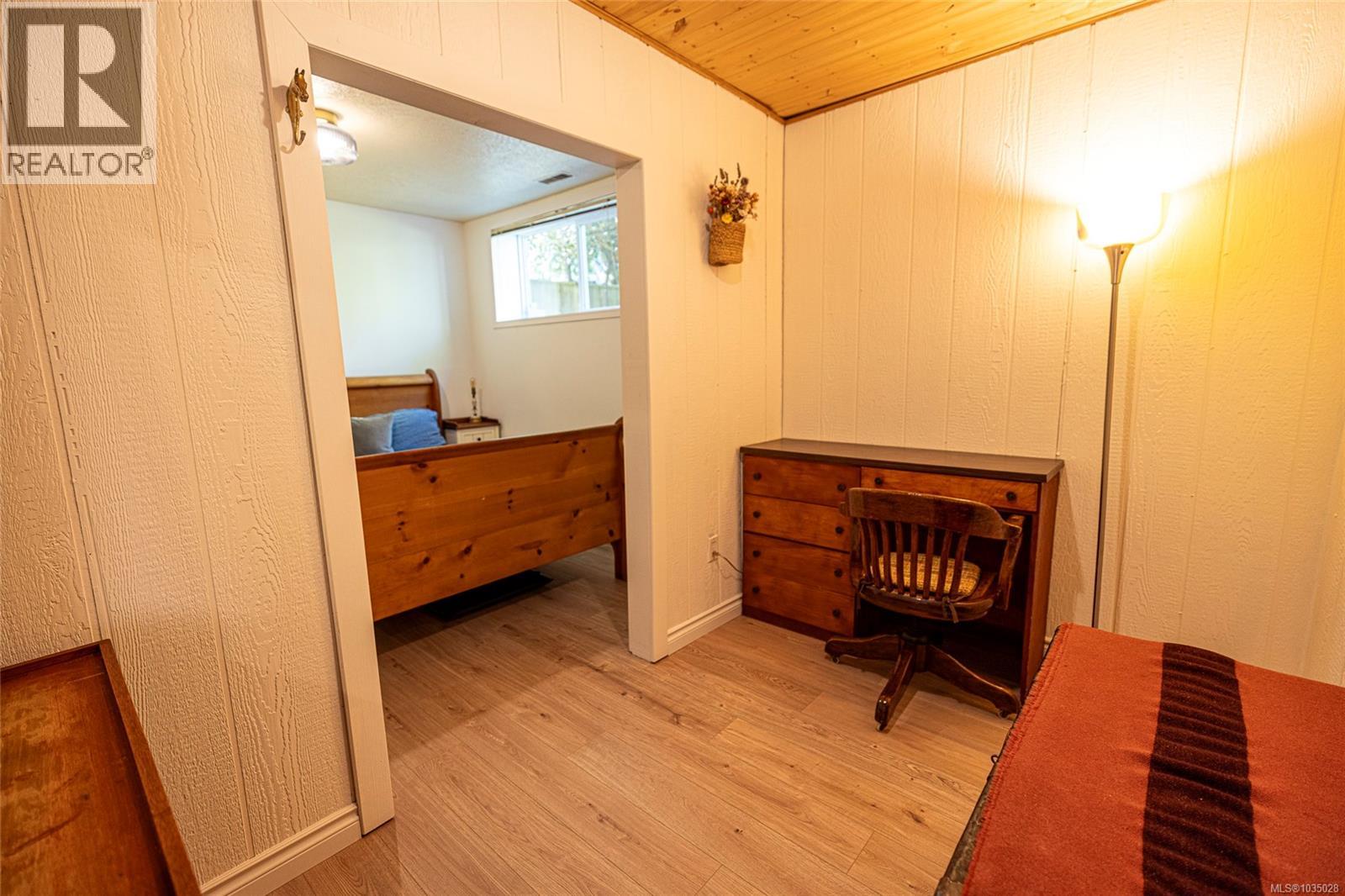  7435 Thunderbird Way, Port Hardy