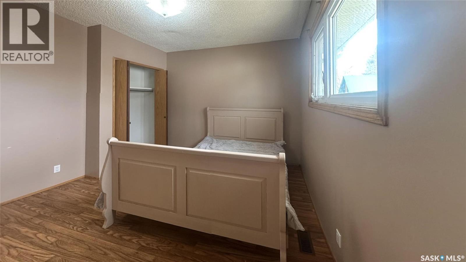 3918 Centennial DRIVE - 4