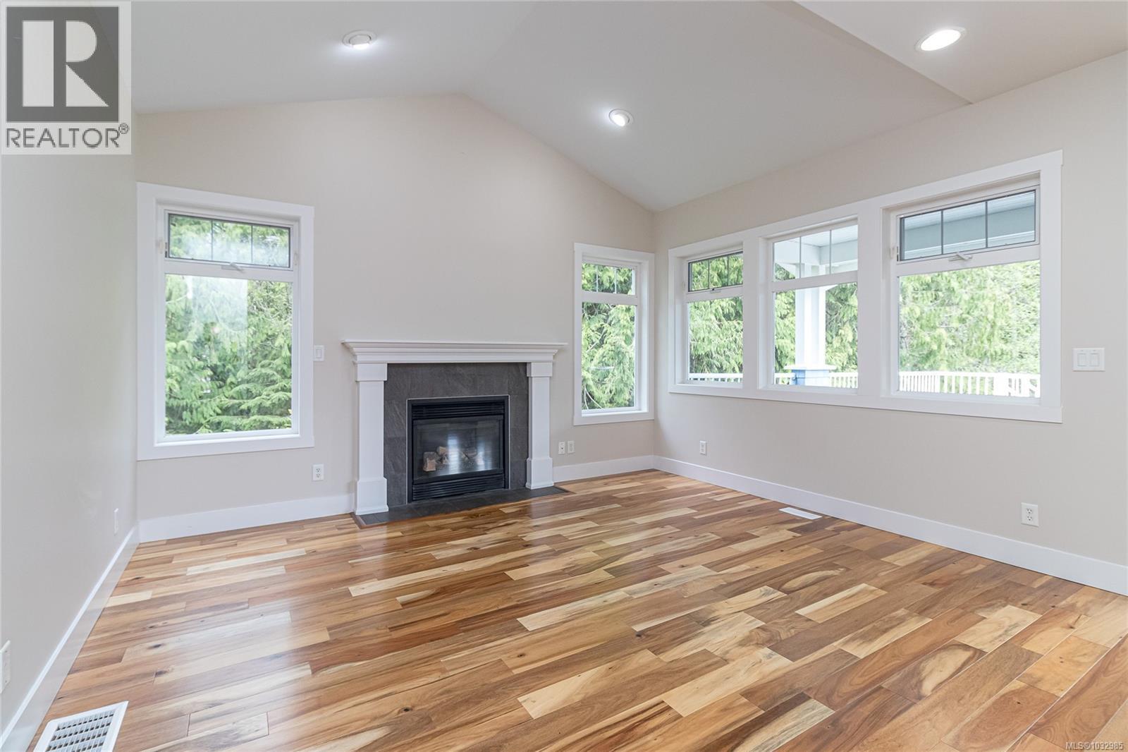899 Frayne Rd - 27